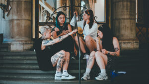 Lagebesprechung (Streetphotography munich)