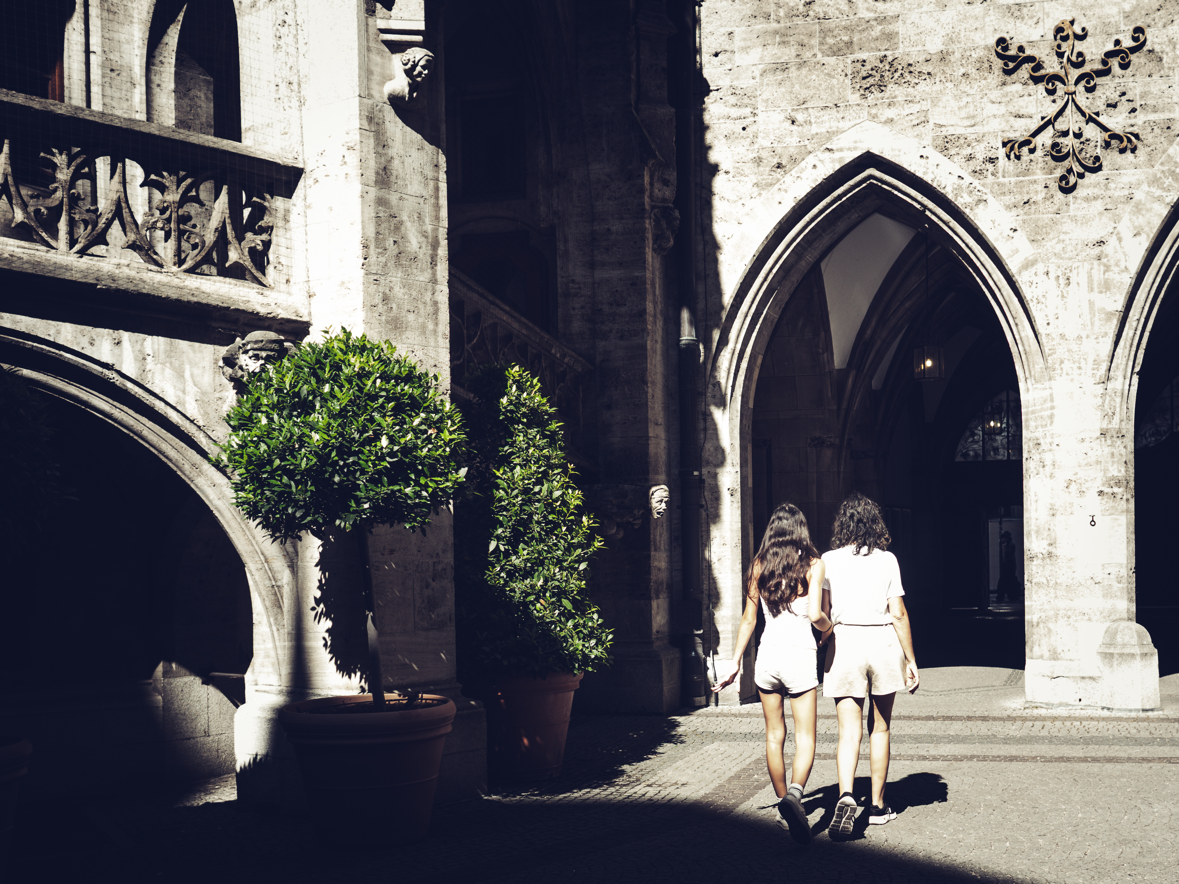 in between (Streetphotography munich)