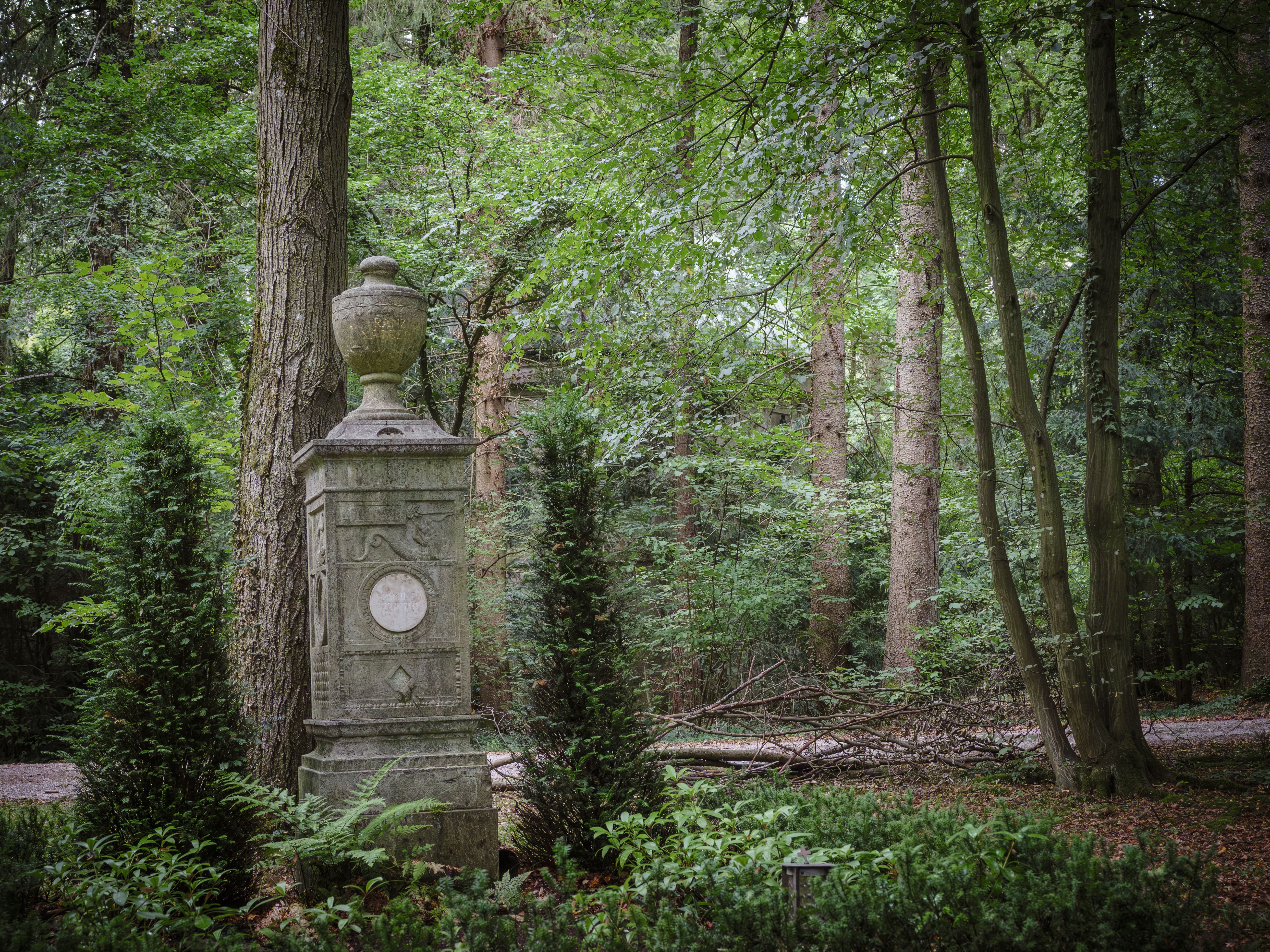 Waldfriedhof München (Friedhofsfotografie)